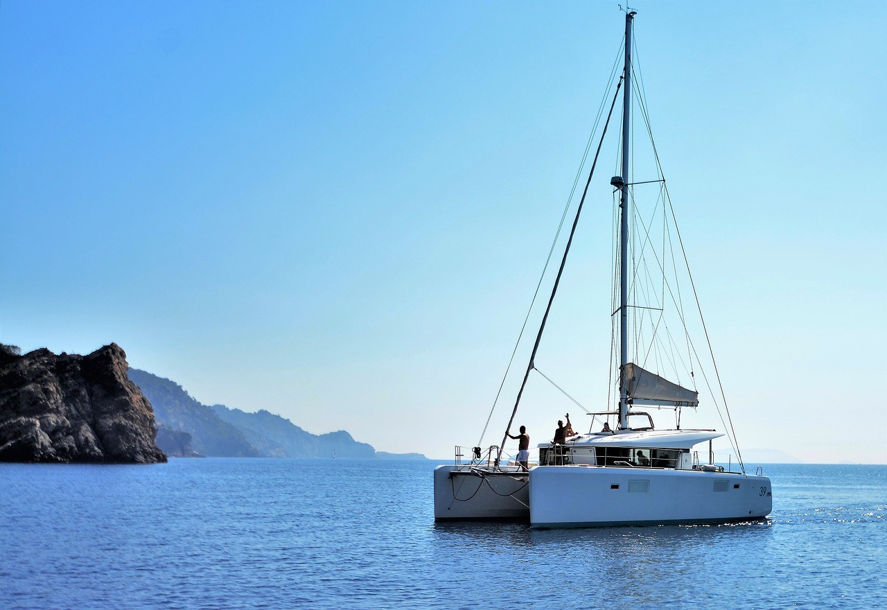 Idée activité journée : faire du catamaran en Martinique